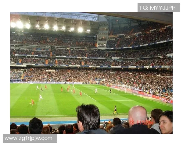 加泰罗尼亚足球球星的崛起与传奇生涯全景揭秘 加泰罗尼亚足球球星的崛起与传奇生涯全景揭秘